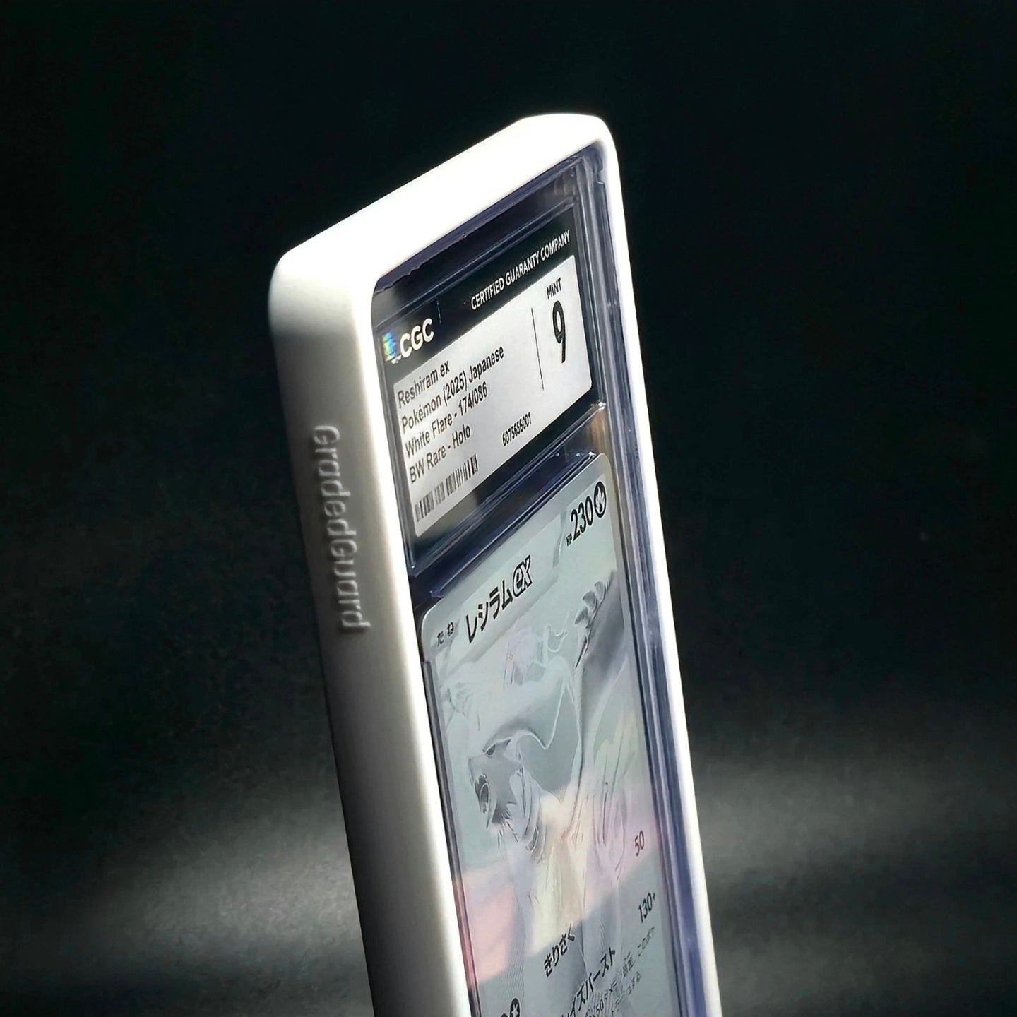 CGC 9 - Reshiram 174/086 BWR